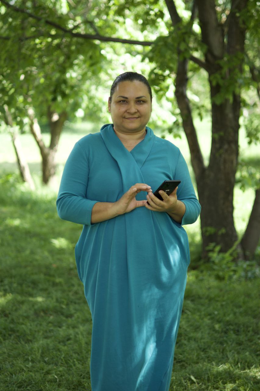 Камила Тонконогова на природе